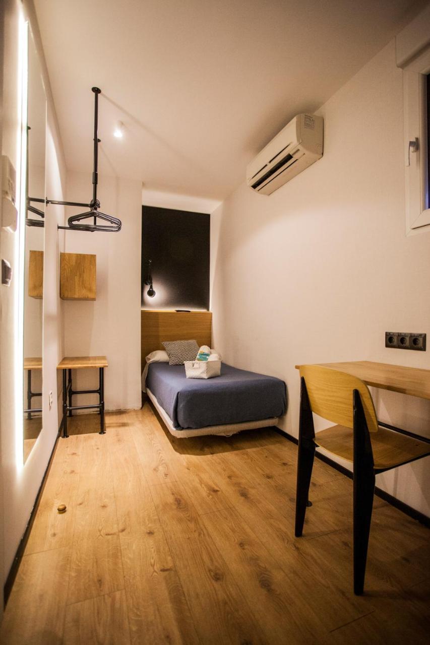 Small Economy Single Room with Private Bathroom,110653197:JPEG