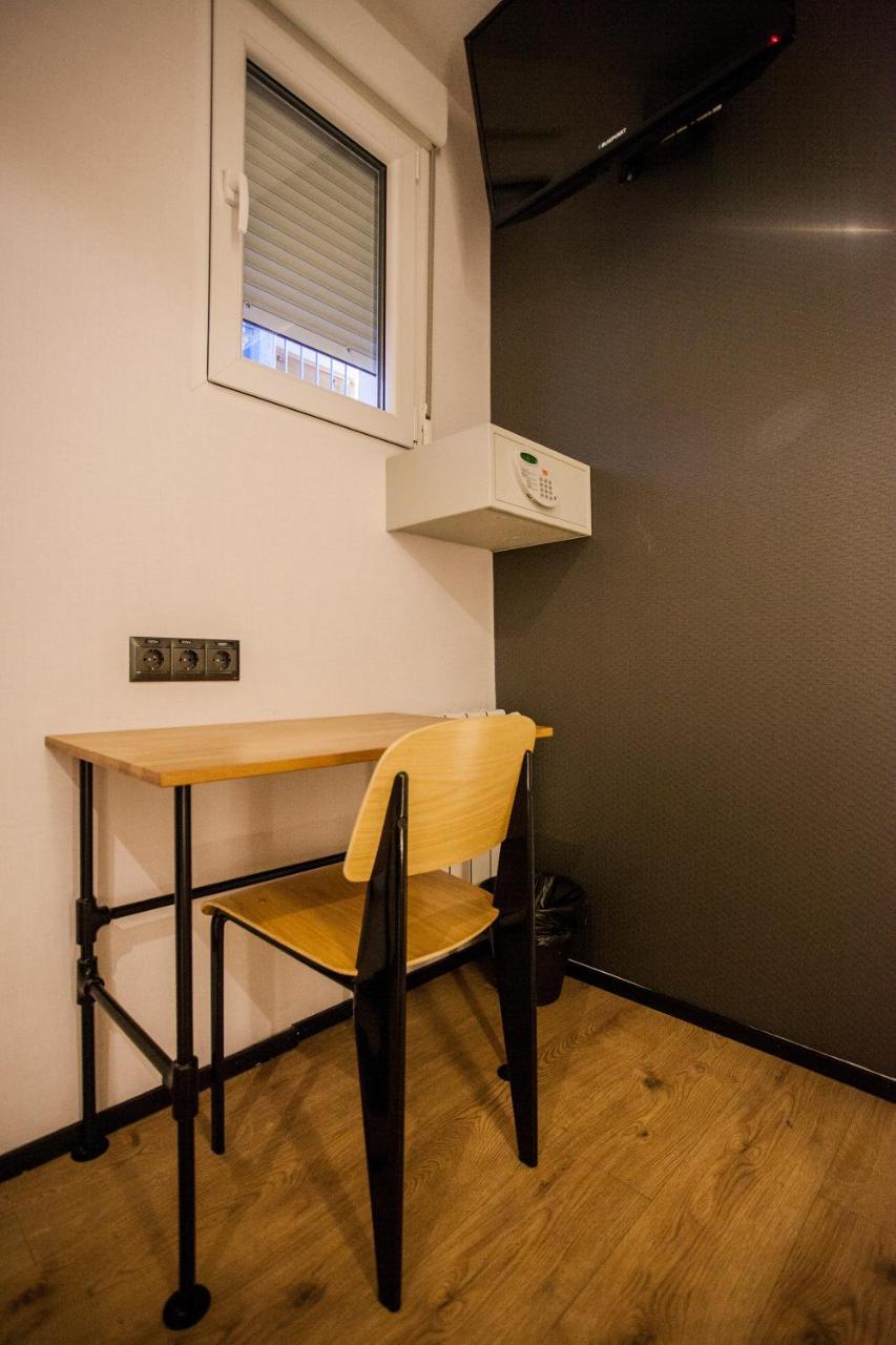 Single Room with Private Bathroom,752642525:JPEG